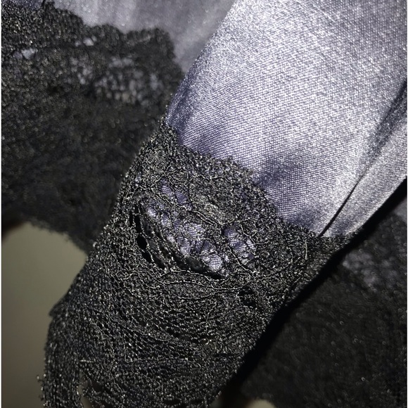 Satin skirt navy. NWT - Picture 2 of 5